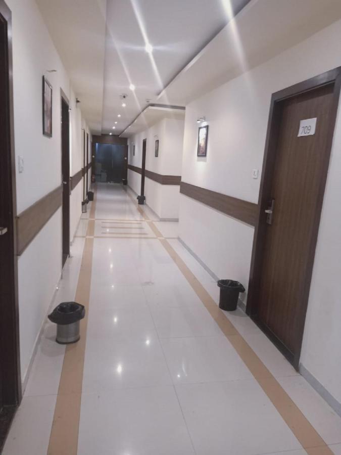 Hotel Bkc Garden - Near Us Embassy Bkc Mumbai  Buitenkant foto